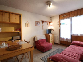 Appartement rénové 4 pers avec balcon, au cœur de la station, à 750m des pistes et proche commerces - FR-1-572-20
